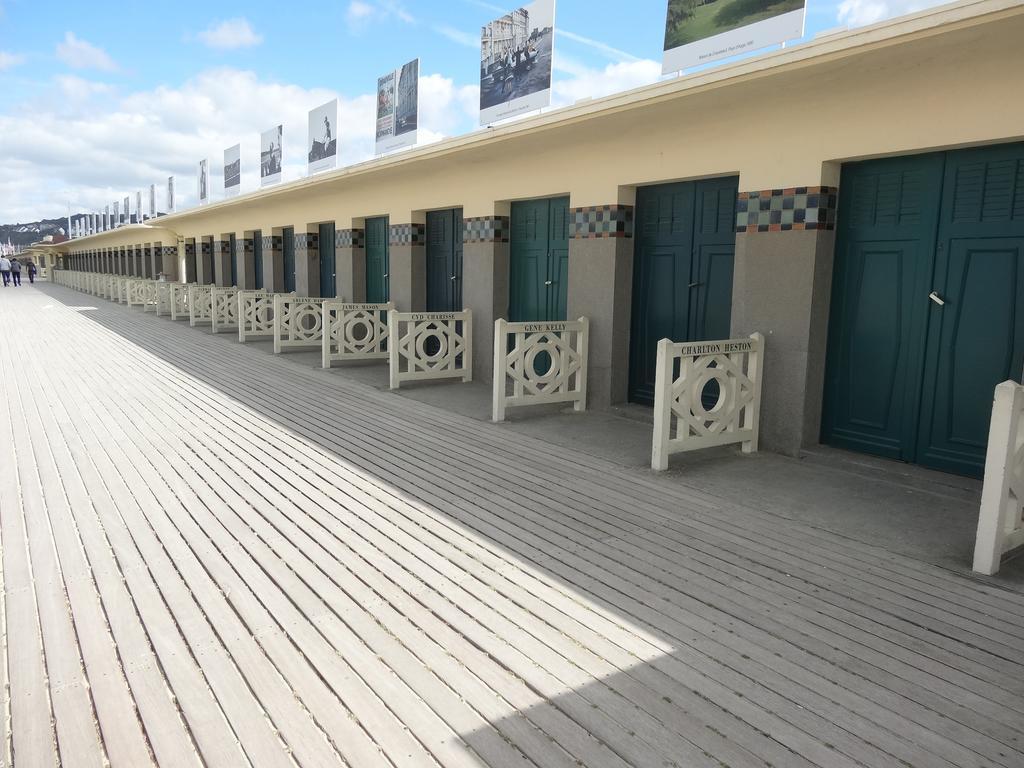 L'Ideal 112 - 85M2, 2 Chambres, Parking & Cabine De Plage Deauville Luaran gambar